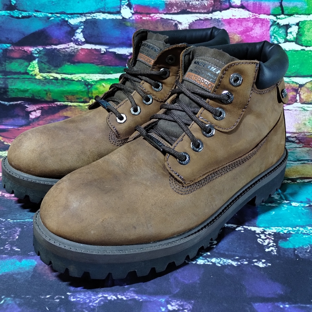 Skechers 4442 EW Boots Mens Size 10.5 Hiking Casual Brown Leather Waterproof